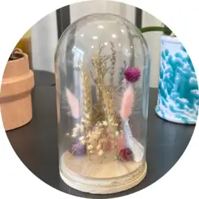 Composizione fiori secchi con cupola in vetro  Fiori secchi 